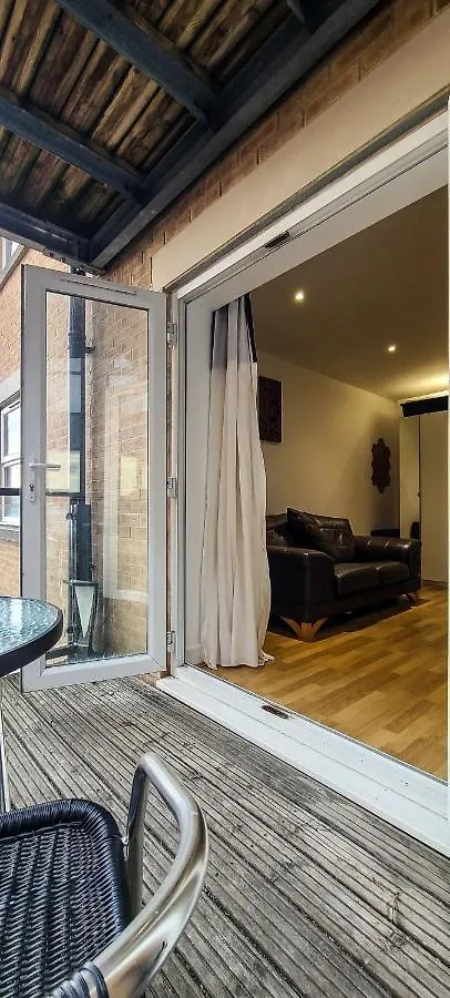 Entire Town Centre 2 Bedroom Apartment Very Close To Beach Bournemouth 0*,  United Kingdom
